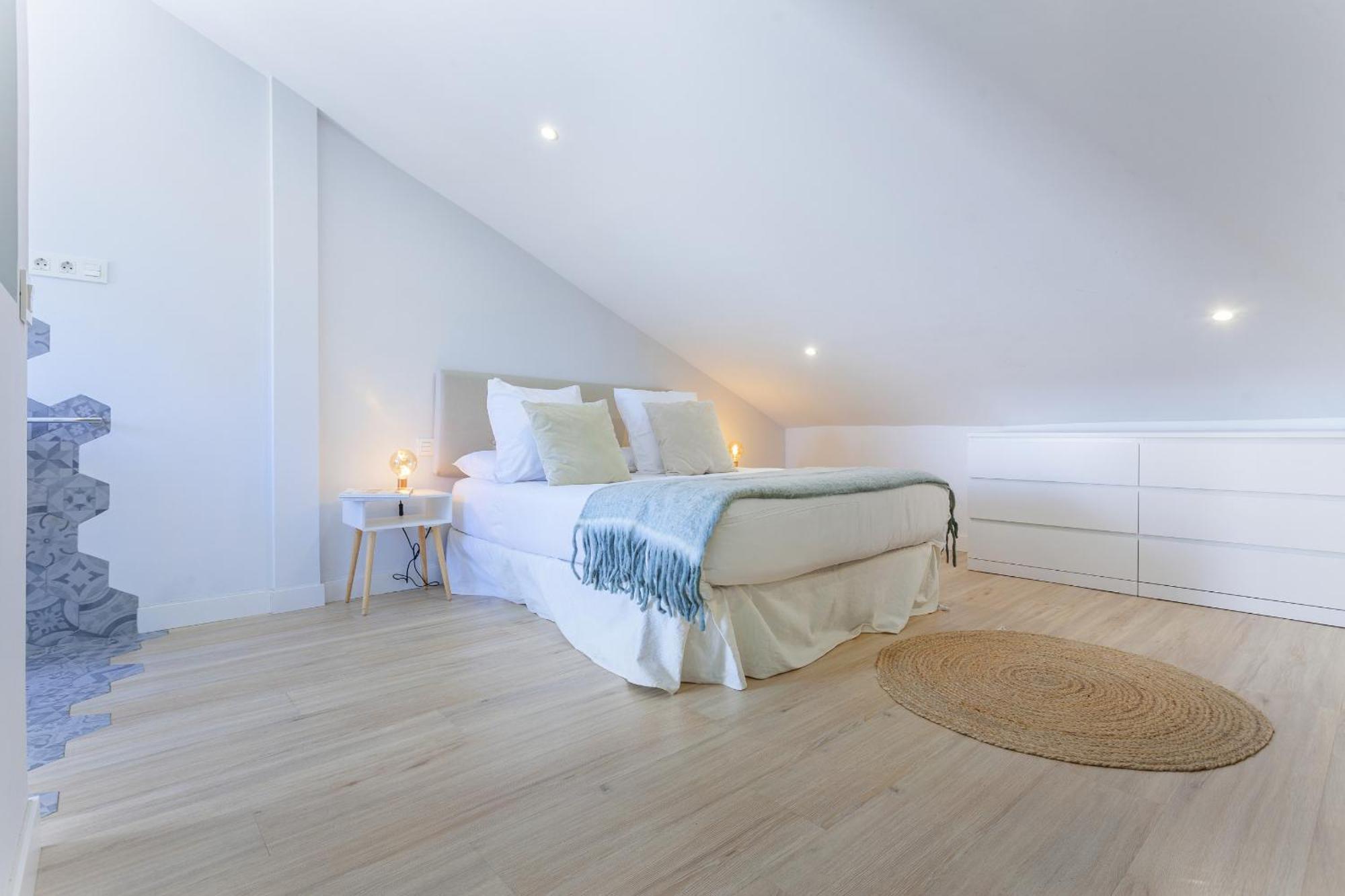 Apartamento Malasana Terrace En Madrid Bagian luar foto